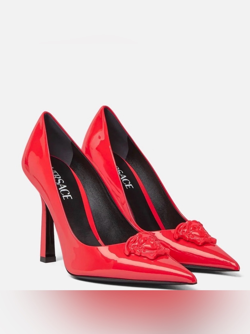 Versace Red Patent leather Medusa Pointed Pump